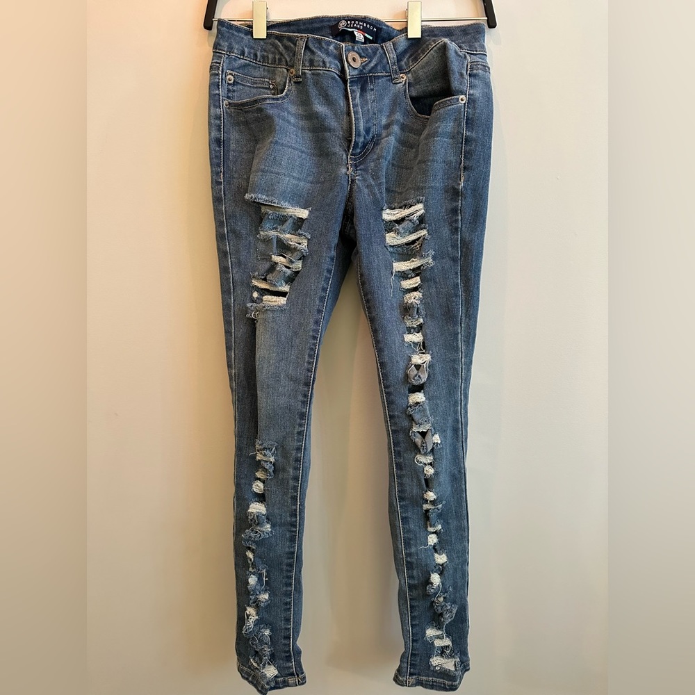 Boomboom Jeans. Ripped. Blue denim. Size 9